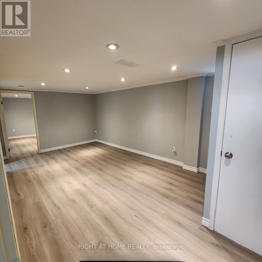 Lower - 149 N Bonnington Avenue, Toronto, Ontario  M1K 1Y2 - Photo 5 - E12886902