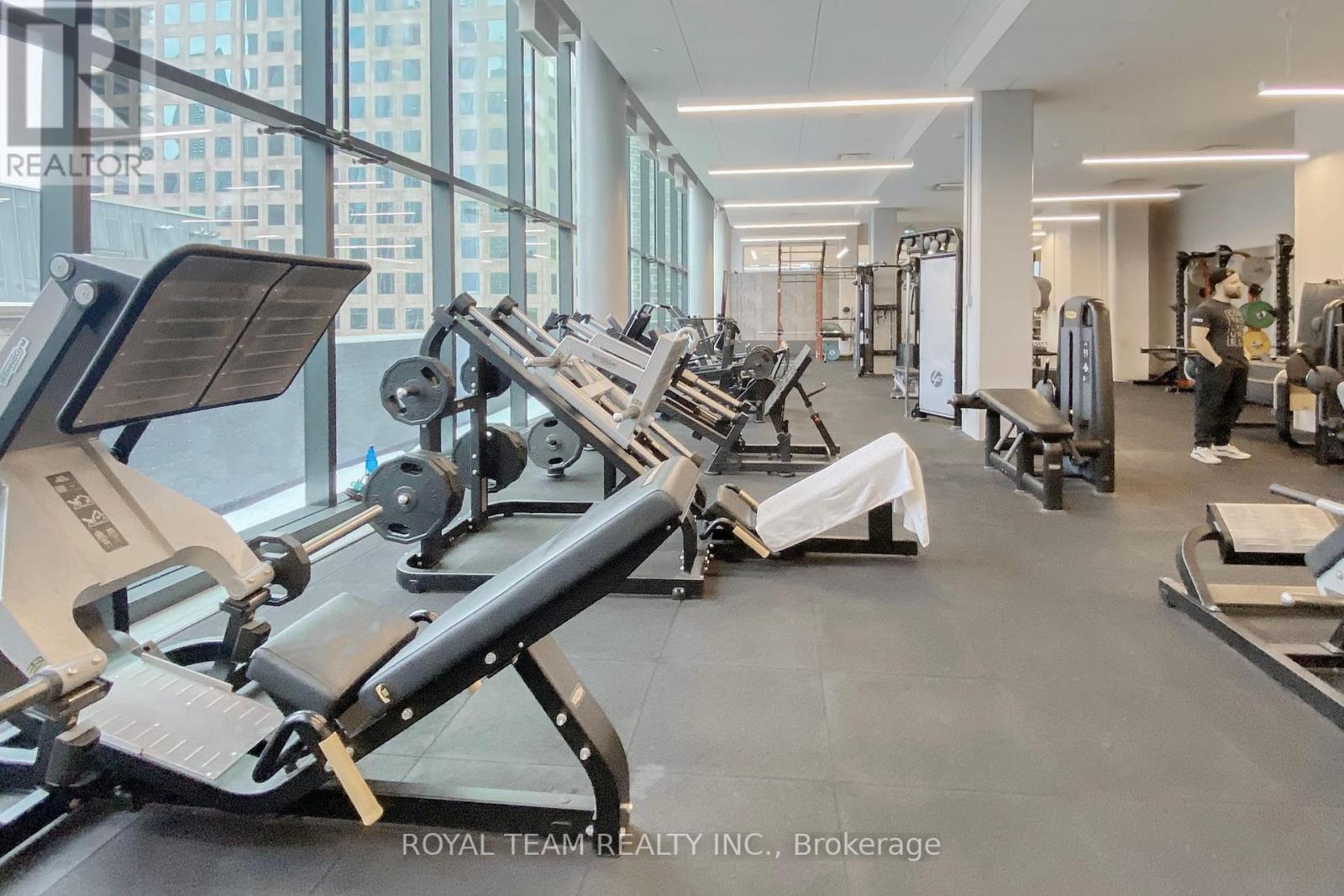 5703 - 88 Harbour Street, Toronto, Ontario  M5J 0C3 - Photo 37 - C12881732