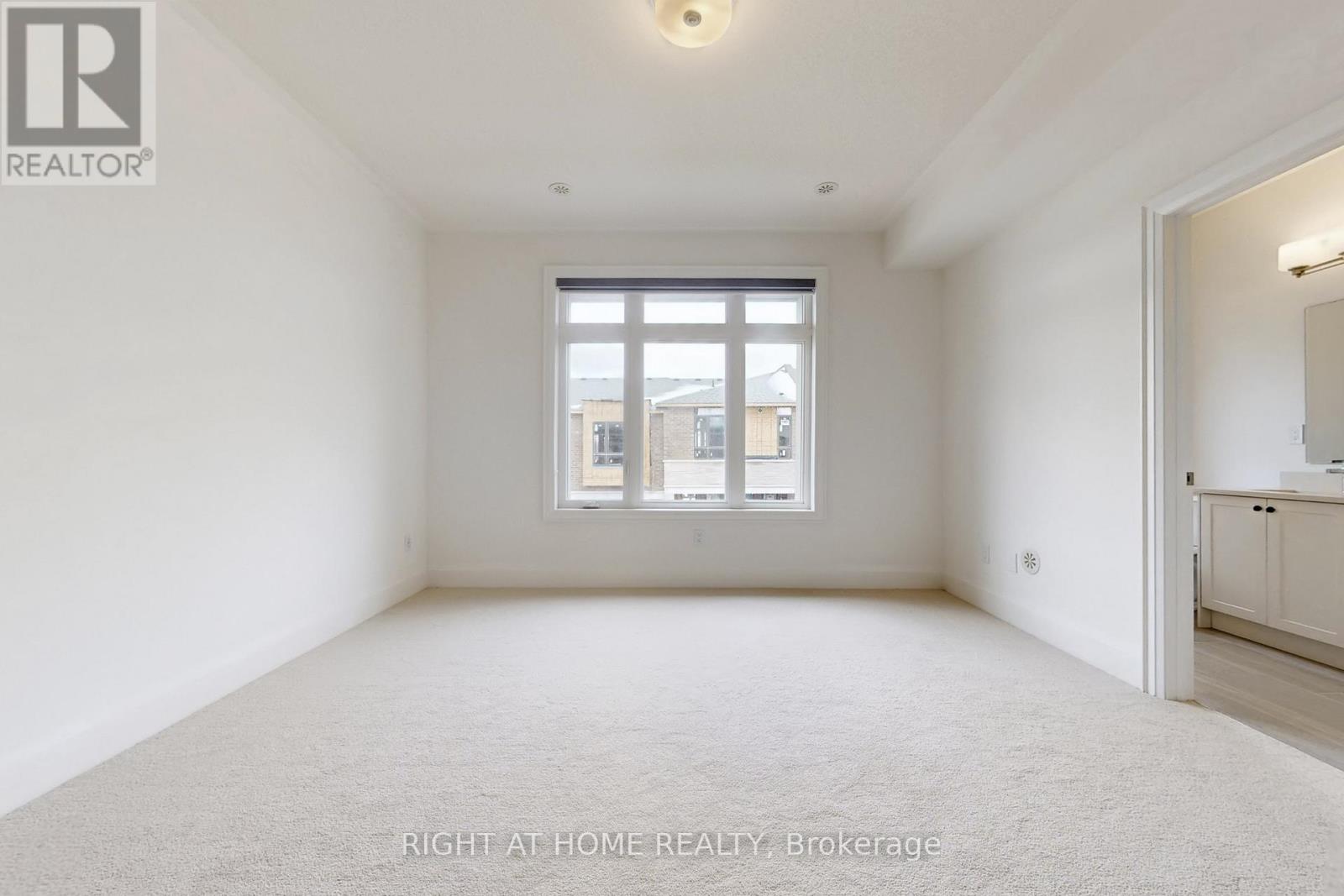 3300 Taha Gardens, Oakville, Ontario L6M 4K1 - Photo 24 - W12828848