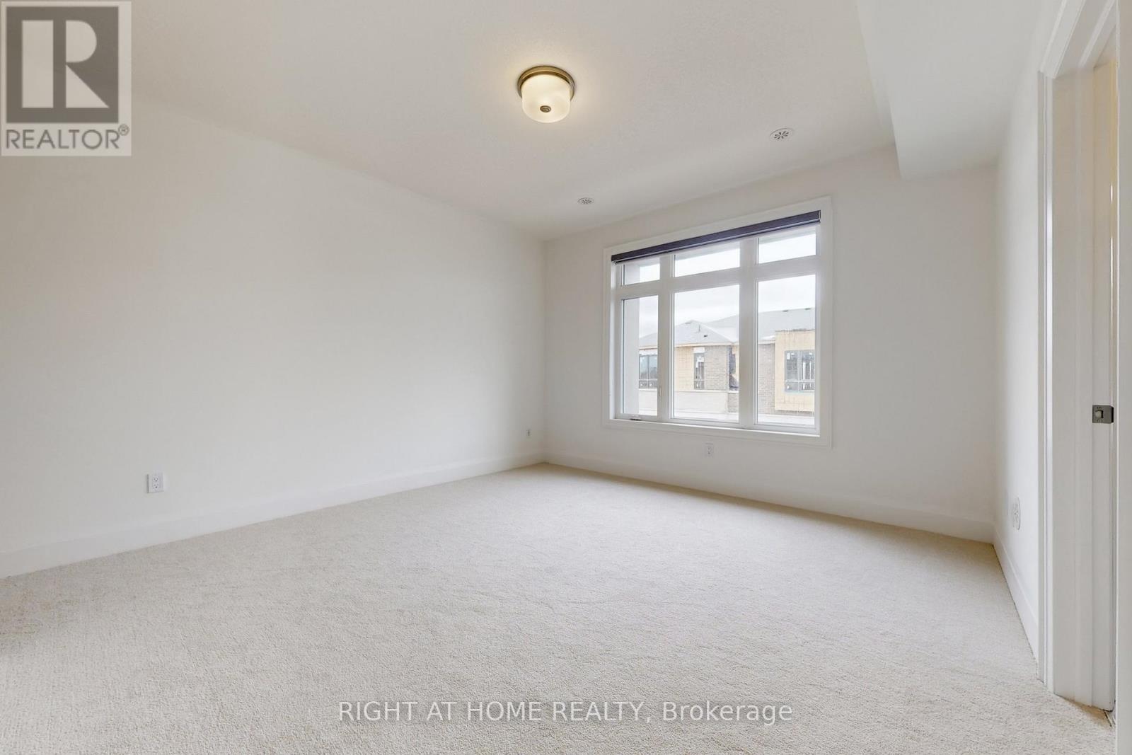 3300 Taha Gardens, Oakville, Ontario L6M 4K1 - Photo 25 - W12828848