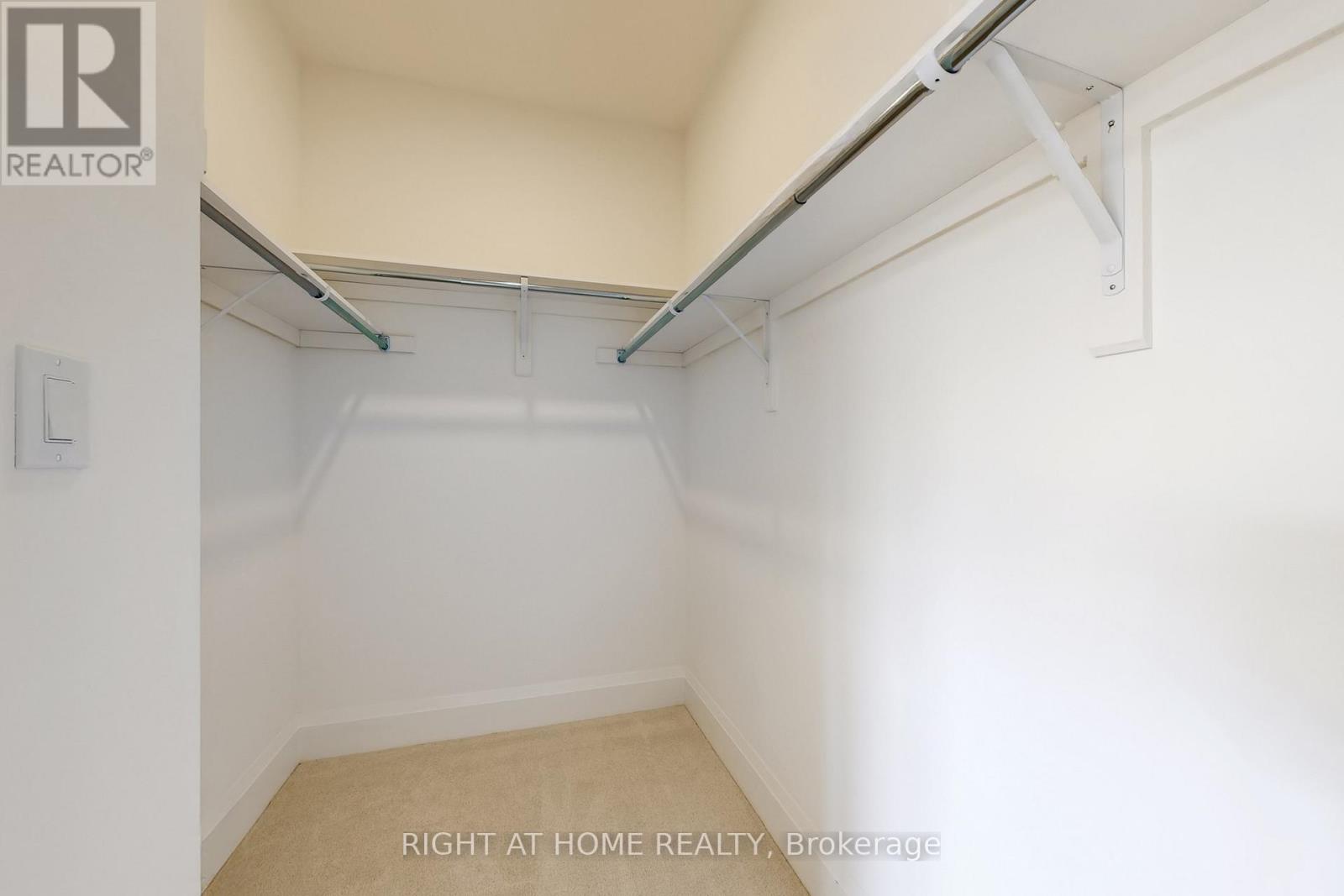 3300 Taha Gardens, Oakville, Ontario L6M 4K1 - Photo 27 - W12828848