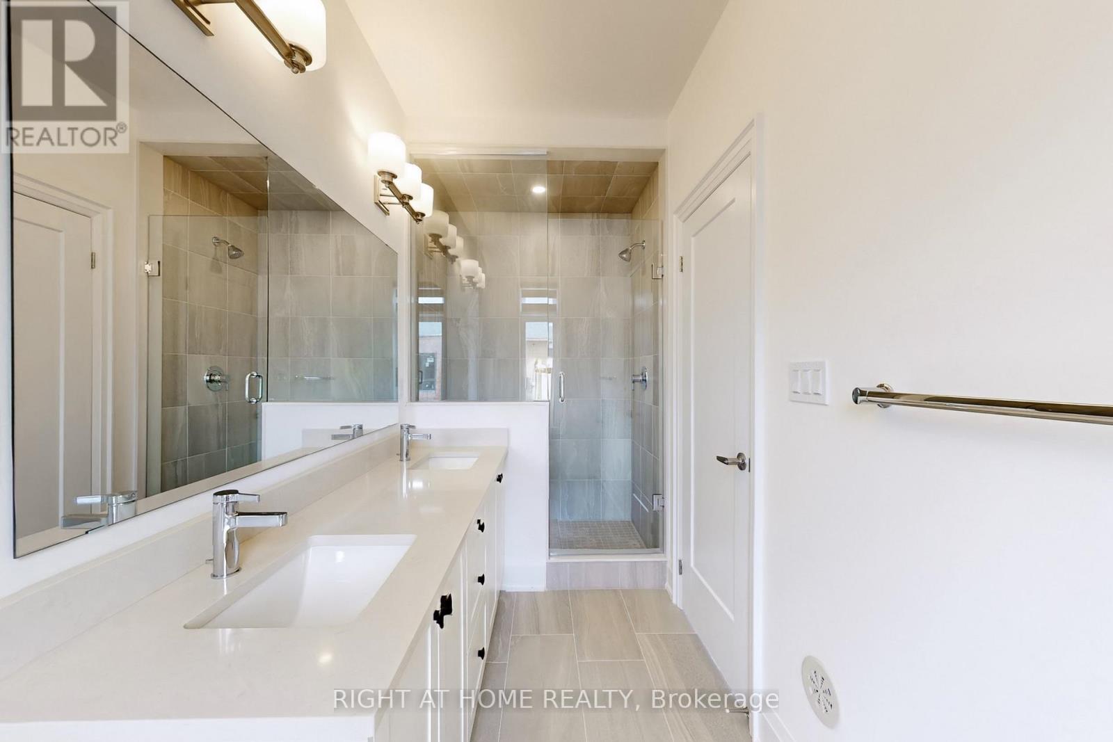 3300 Taha Gardens, Oakville, Ontario L6M 4K1 - Photo 30 - W12828848