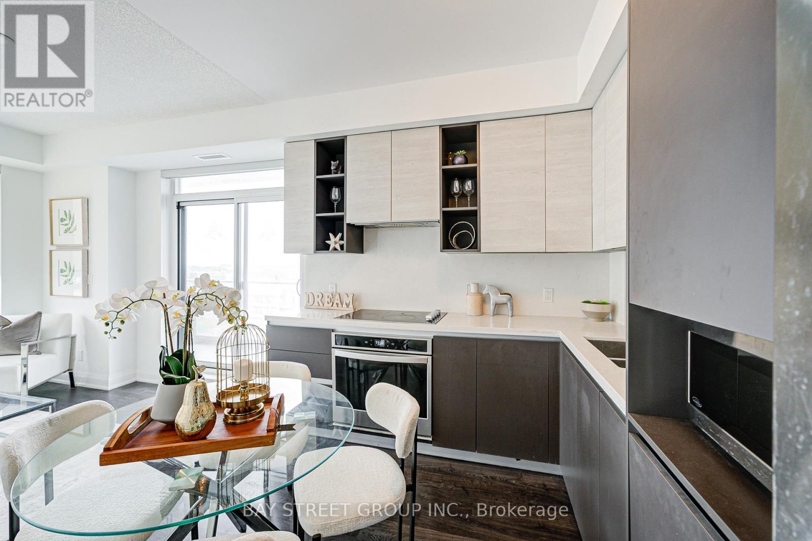 1606 - 398 Highway 7 E, Richmond Hill (Doncrest), Ontario  L4B 1A7 - Photo 12 - N12850512