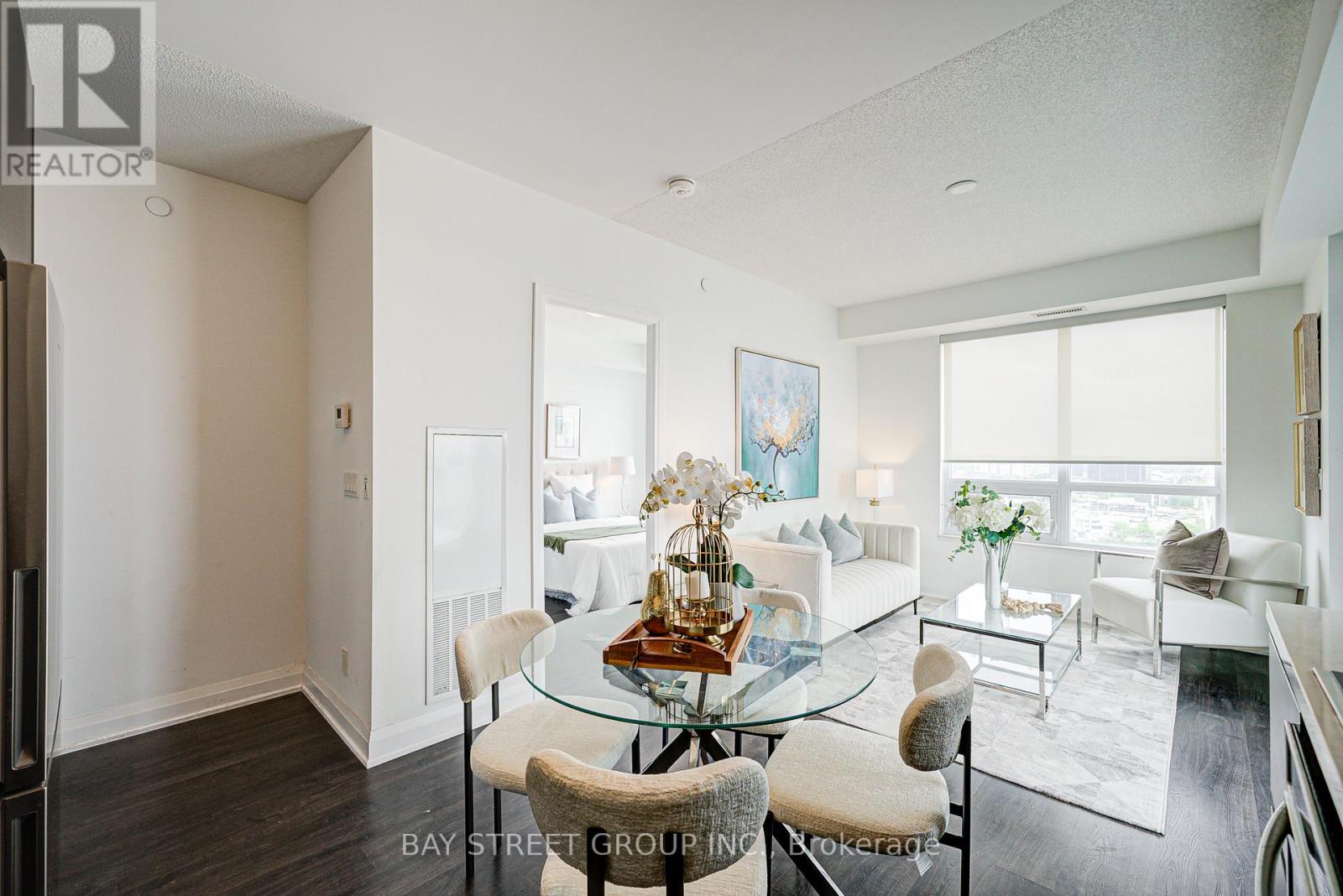 1606 - 398 Highway 7 E, Richmond Hill (Doncrest), Ontario  L4B 1A7 - Photo 14 - N12850512