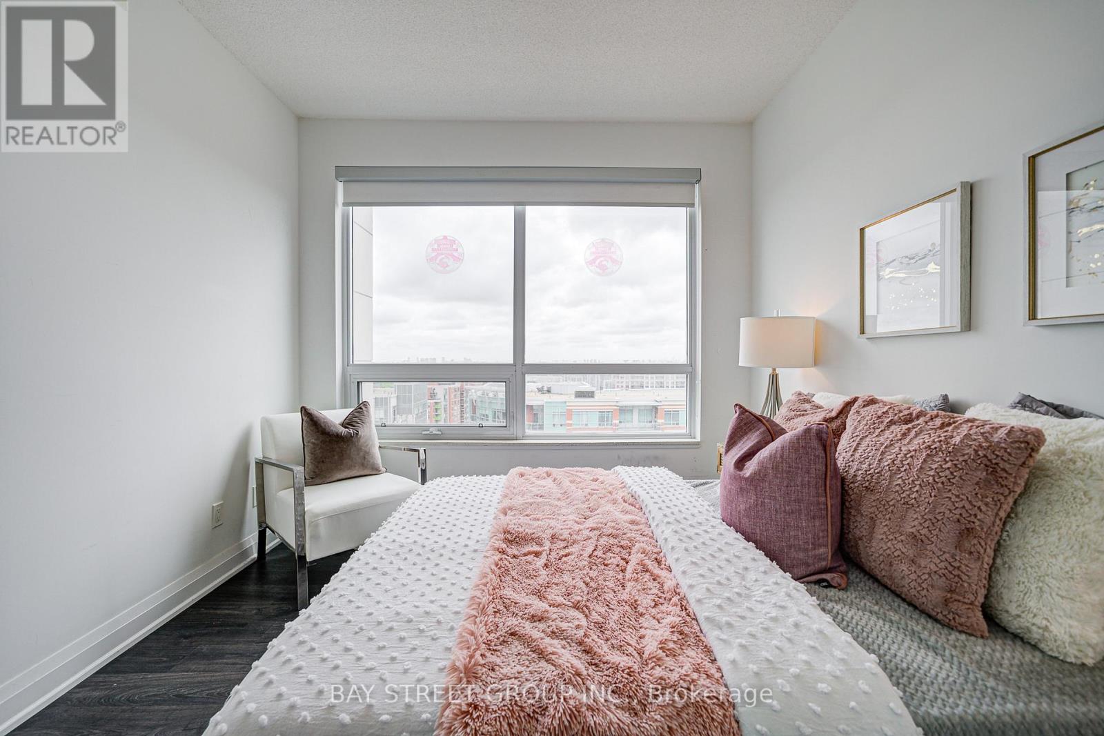 1606 - 398 Highway 7 E, Richmond Hill (Doncrest), Ontario  L4B 1A7 - Photo 30 - N12850512