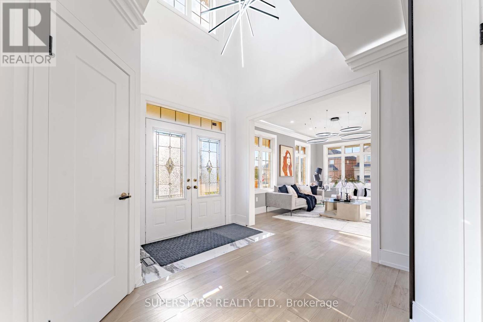 113 Riverwalk Drive, Markham, Ontario  L6B 0B8 - Photo 5 - N12886796