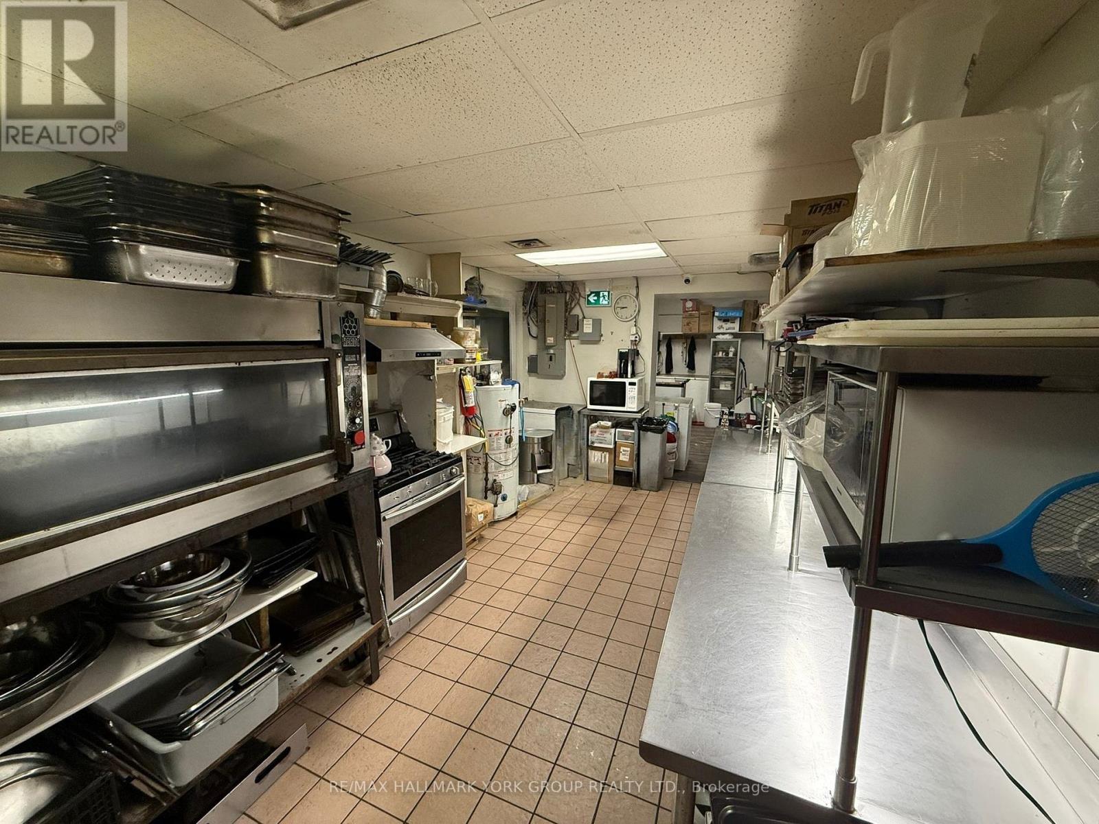 1&2 - 213 The Queensway S Street, Georgina (Keswick South), Ontario  L4P 3C8 - Photo 9 - N12886862