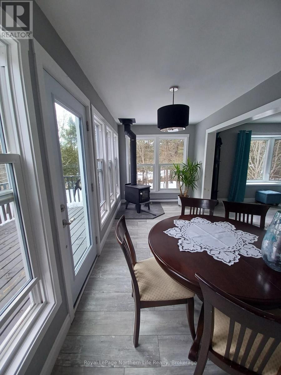 3221 Highway 17 E, Papineau-Cameron, Ontario  P0H 1V0 - Photo 12 - X12886864