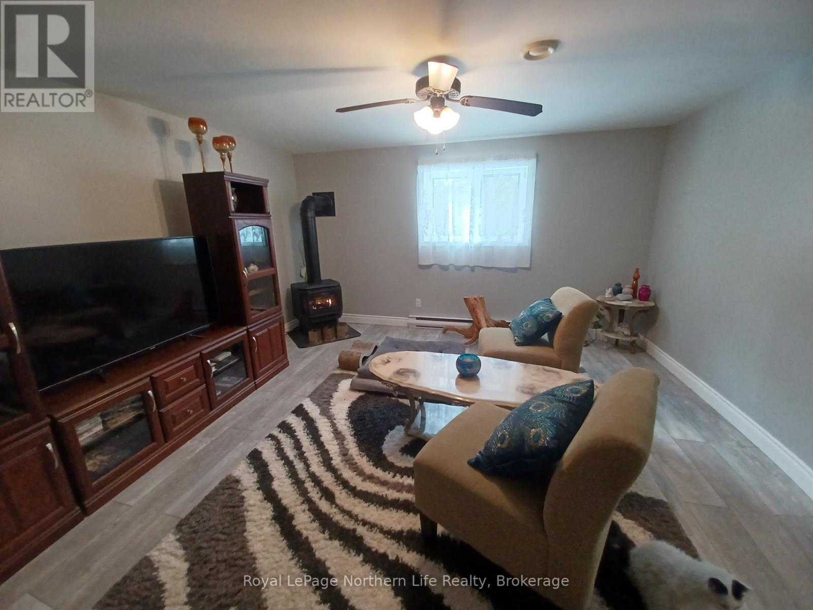 3221 Highway 17 E, Papineau-Cameron, Ontario  P0H 1V0 - Photo 8 - X12886864