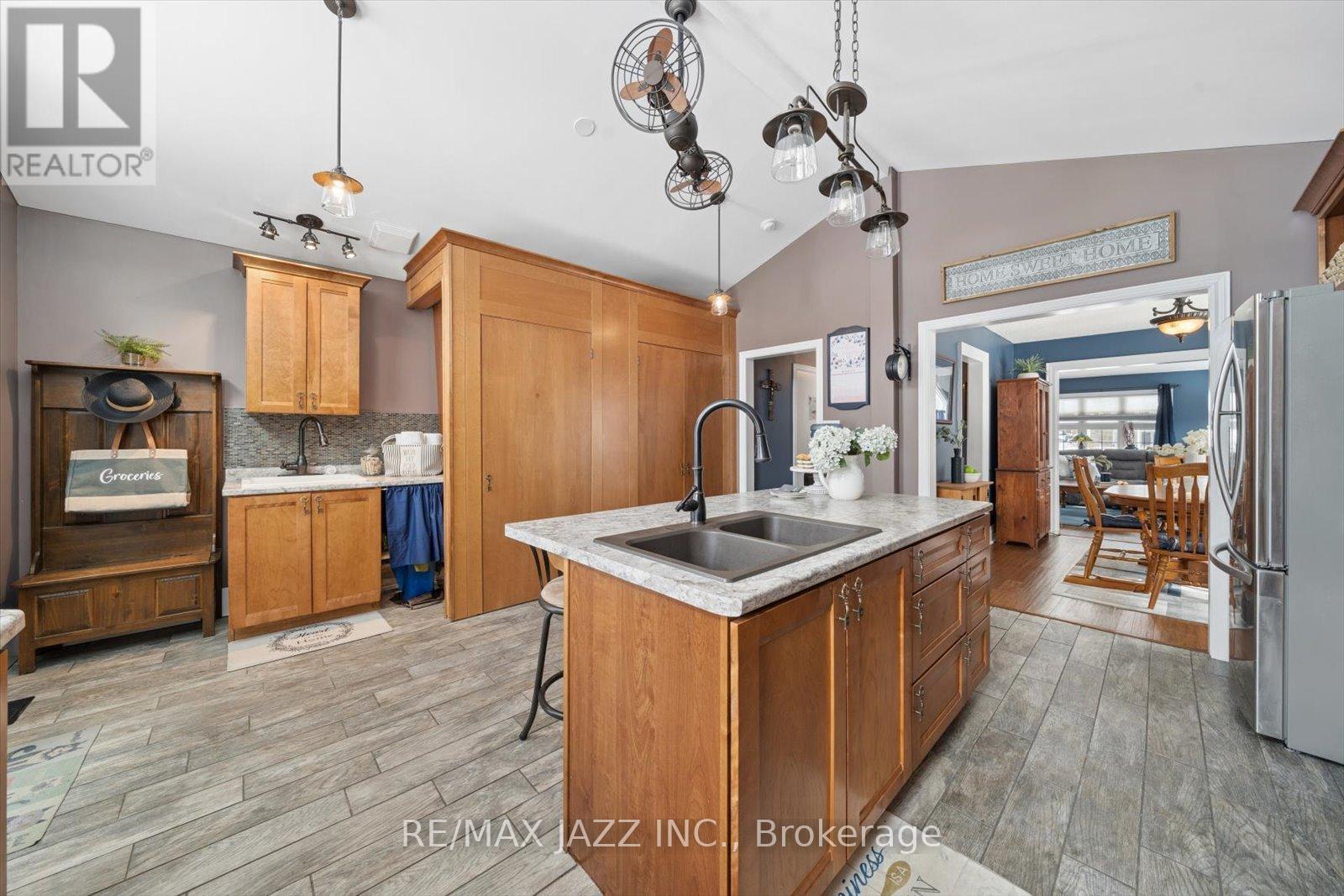 566 Masson Street, Oshawa (O'neill), Ontario  L1G 5A3 - Photo 21 - E12883974