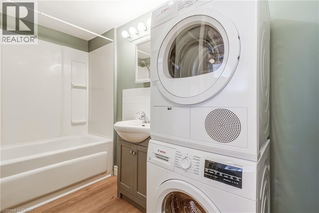 87 Colbourne Street Unit# 3, Hamilton, Ontario  L8R 2G6 - Photo 10 - 40812278