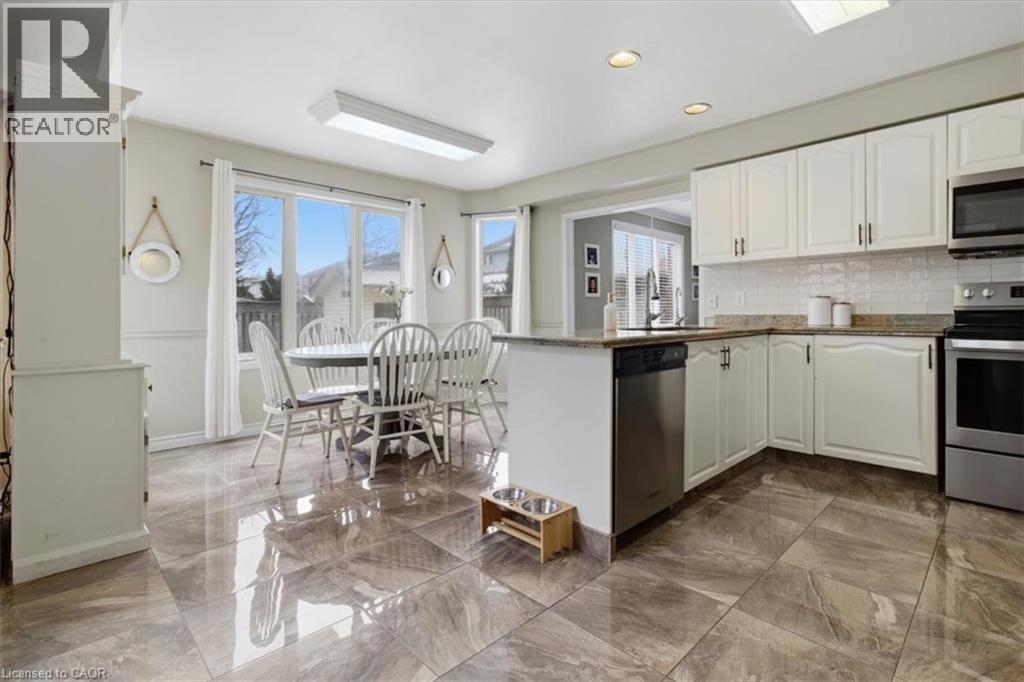 237 Homebrook Drive, Mount Hope, Ontario  L0R 1W0 - Photo 10 - 40812263