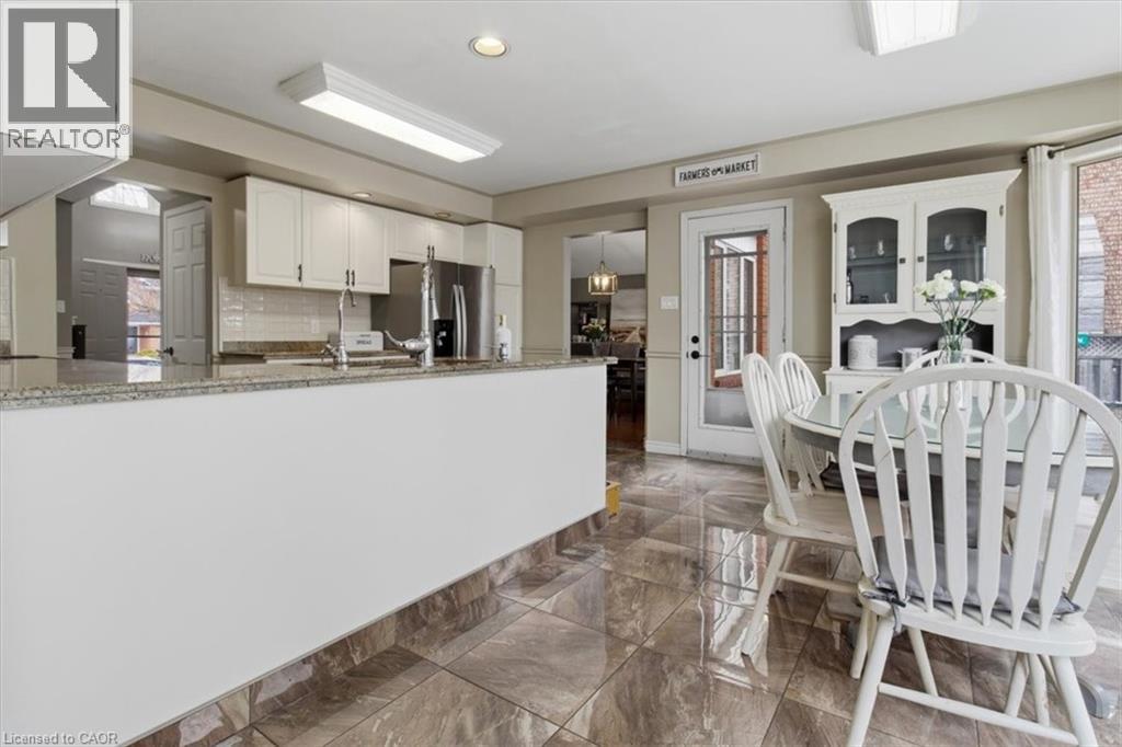 237 Homebrook Drive, Mount Hope, Ontario  L0R 1W0 - Photo 14 - 40812263