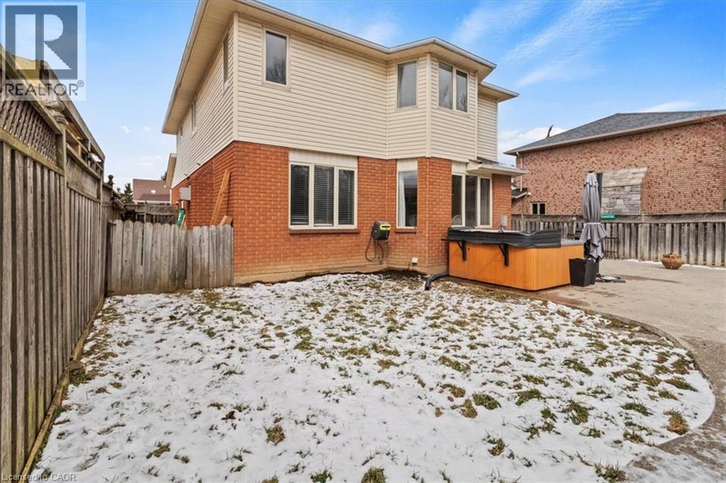 237 Homebrook Drive, Mount Hope, Ontario  L0R 1W0 - Photo 40 - 40812263