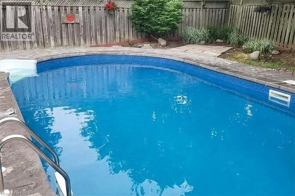 237 Homebrook Drive, Mount Hope, Ontario  L0R 1W0 - Photo 43 - 40812263