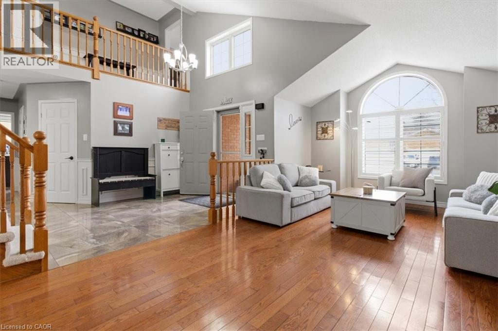 237 Homebrook Drive, Mount Hope, Ontario  L0R 1W0 - Photo 6 - 40812263