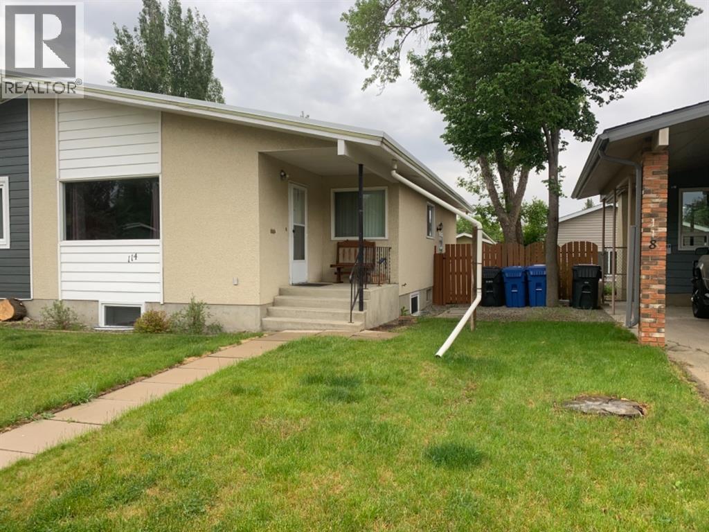 114 Mcgill Boulevard W, Lethbridge, Alberta  T1K 4C4 - Photo 2 - A2288221