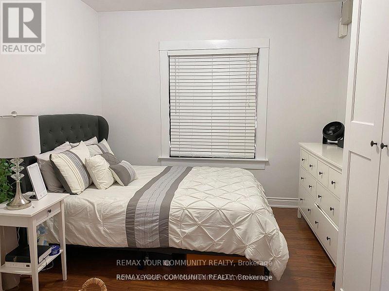 154 Day Avenue, Toronto (Caledonia-Fairbank), Ontario  M6E 3W3 - Photo 39 - W12886824