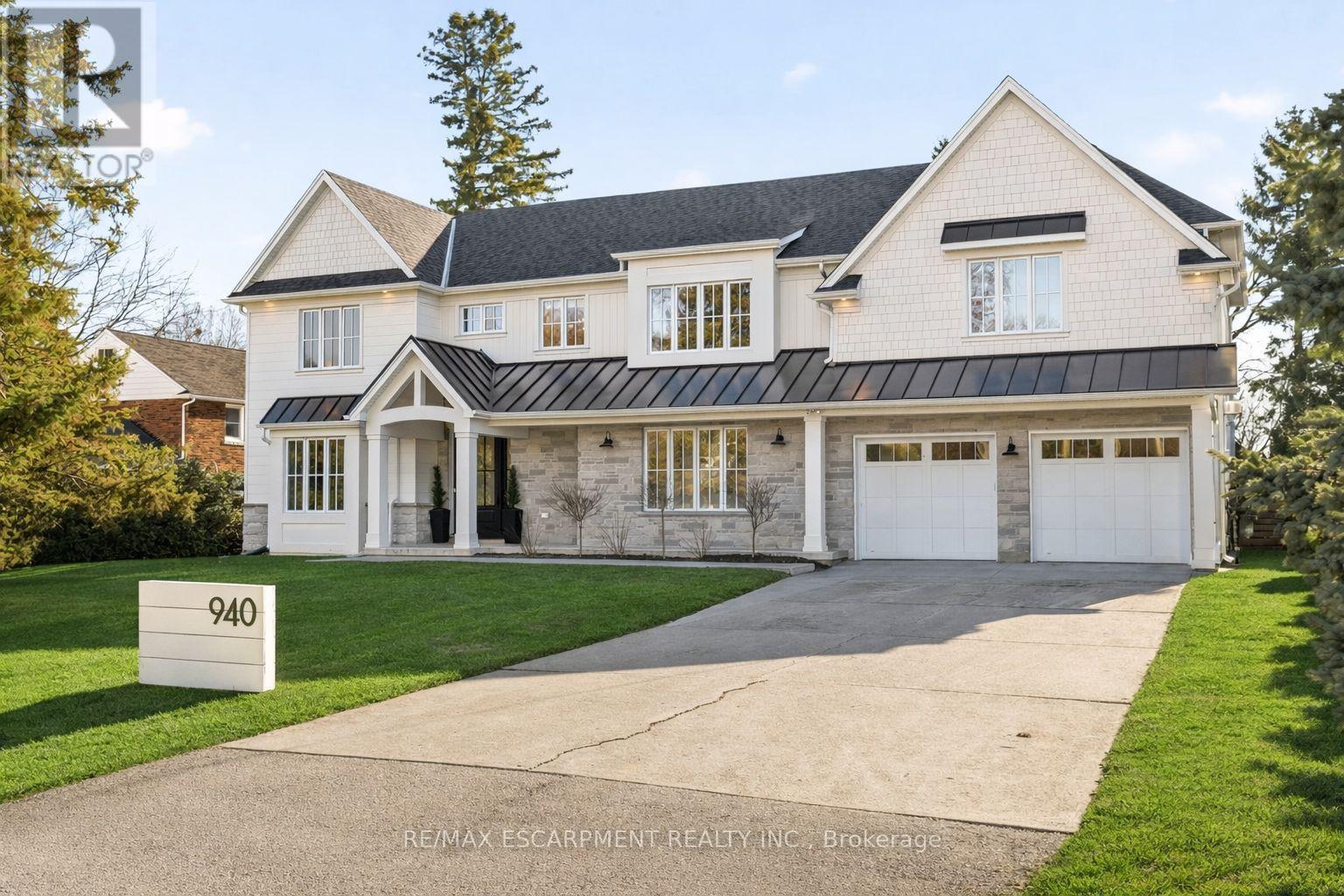 940 GORTON AVENUE, Burlington, Ontario