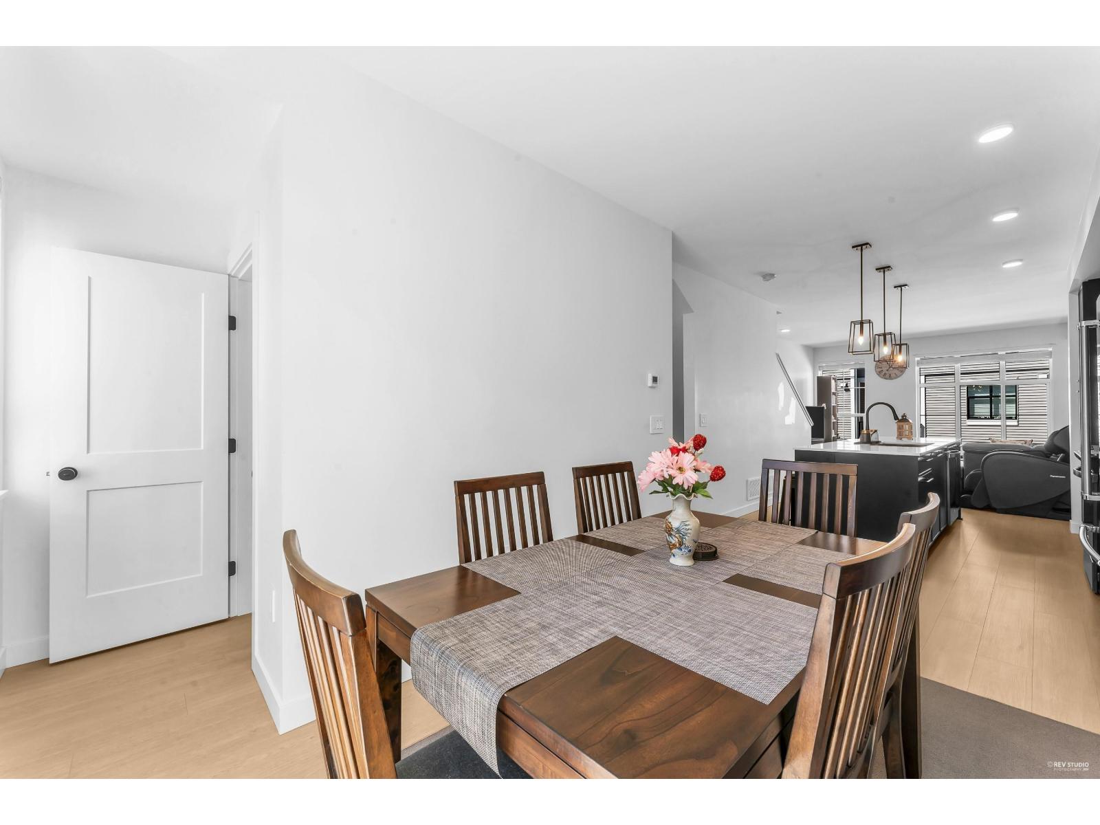 69 2774 Montrose Avenue, Abbotsford, British Columbia  V2S 3T5 - Photo 10 - R3099200