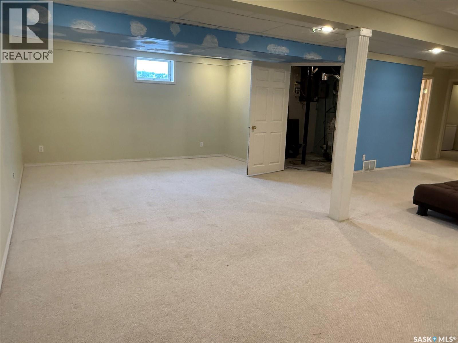 628 Staveley Crescent, Weyburn, Saskatchewan  S4H 2T6 - Photo 12 - SK030518