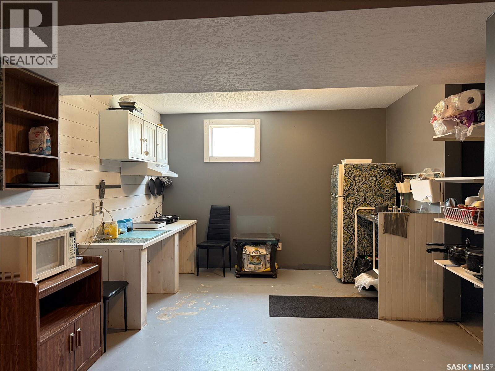 518 3rd Avenue W, Meadow Lake, Saskatchewan  S9X 1B3 - Photo 12 - SK030513