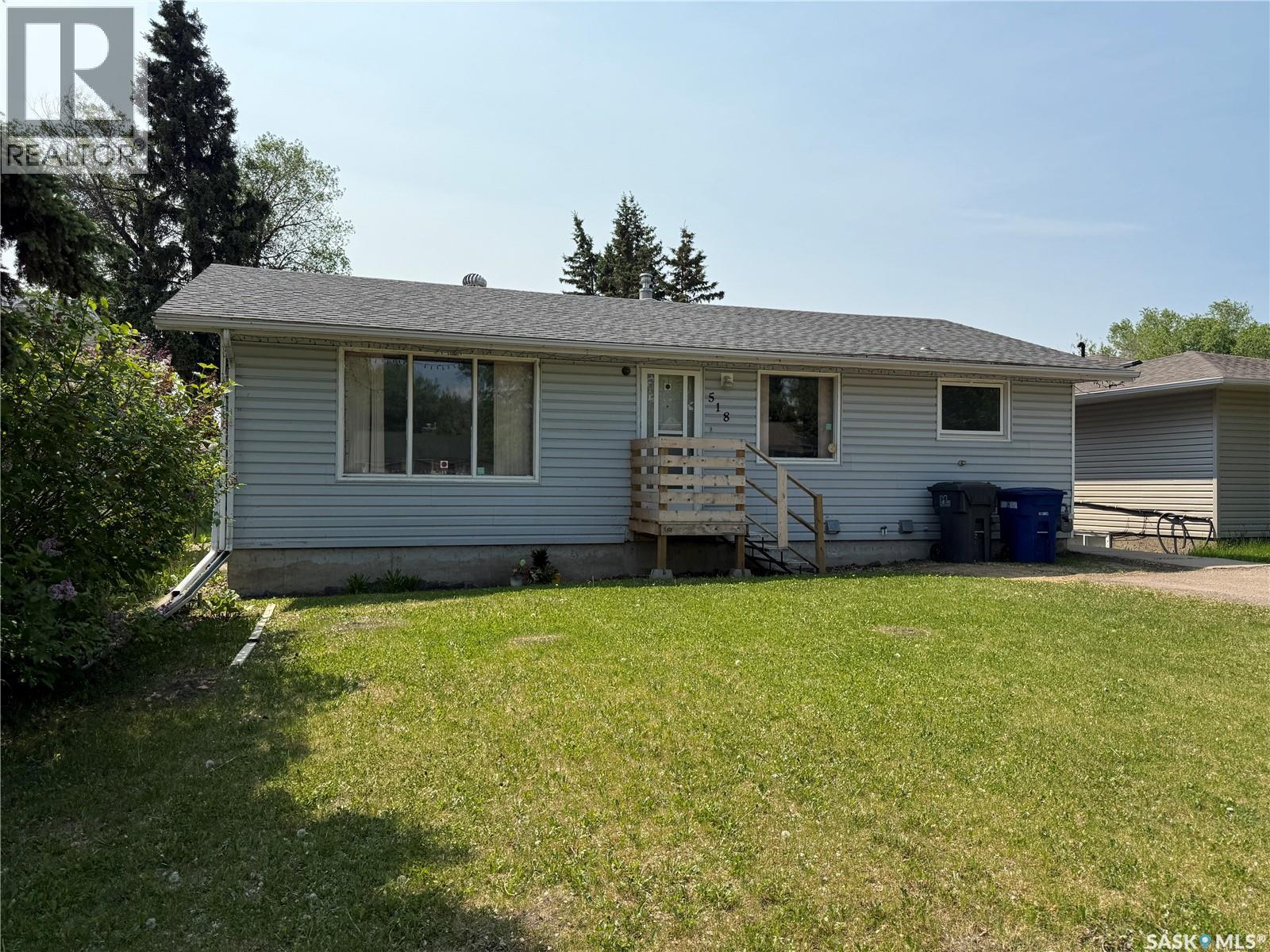 518 3rd Avenue W, Meadow Lake, Saskatchewan  S9X 1B3 - Photo 23 - SK030513