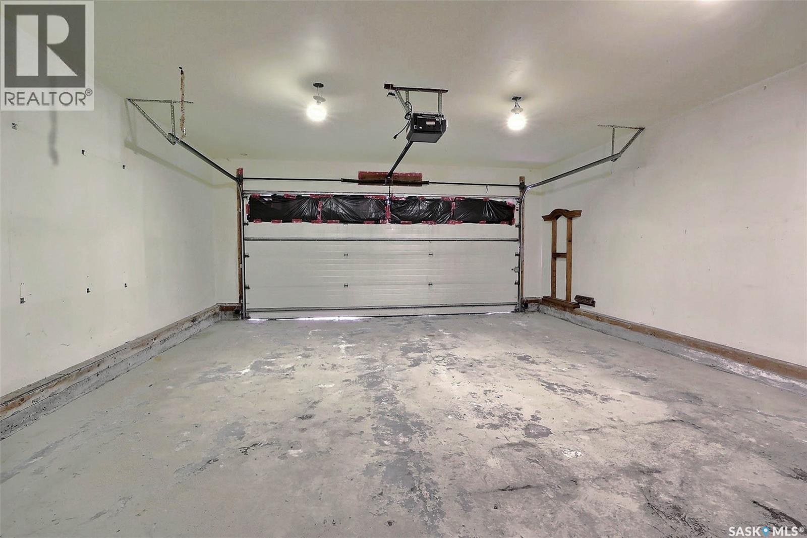 1636 Violet Crescent N, Regina, Saskatchewan  S4X 4L7 - Photo 32 - SK030424