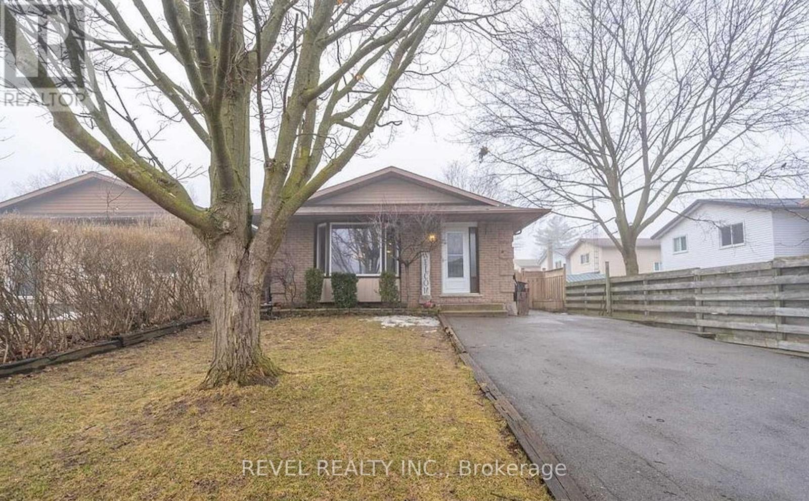 9 BALMORAL COURT, Haldimand, Ontario