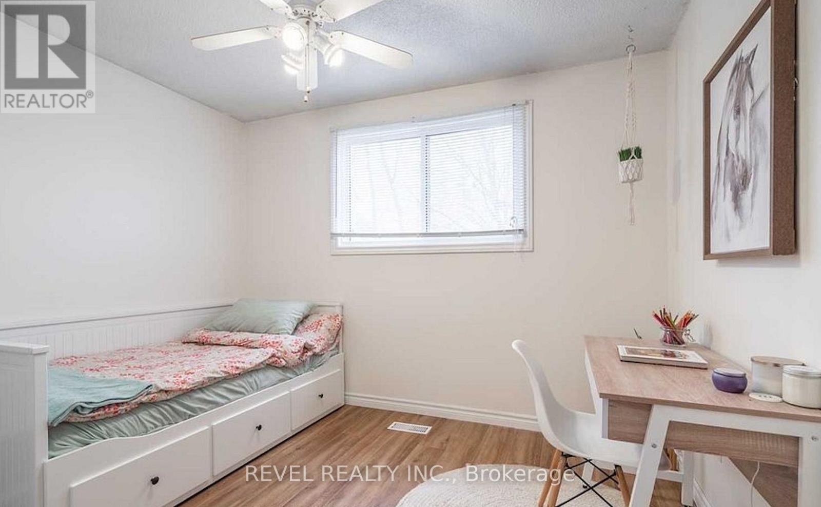 9 Balmoral Court, Haldimand, Ontario  N3W 1E5 - Photo 12 - X12886832