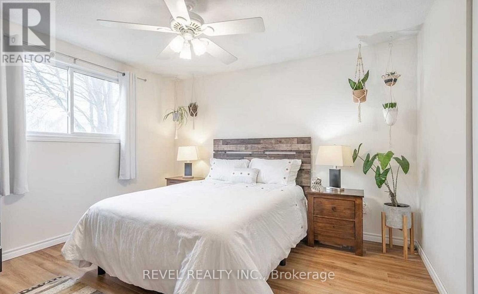 9 Balmoral Court, Haldimand, Ontario  N3W 1E5 - Photo 9 - X12886832