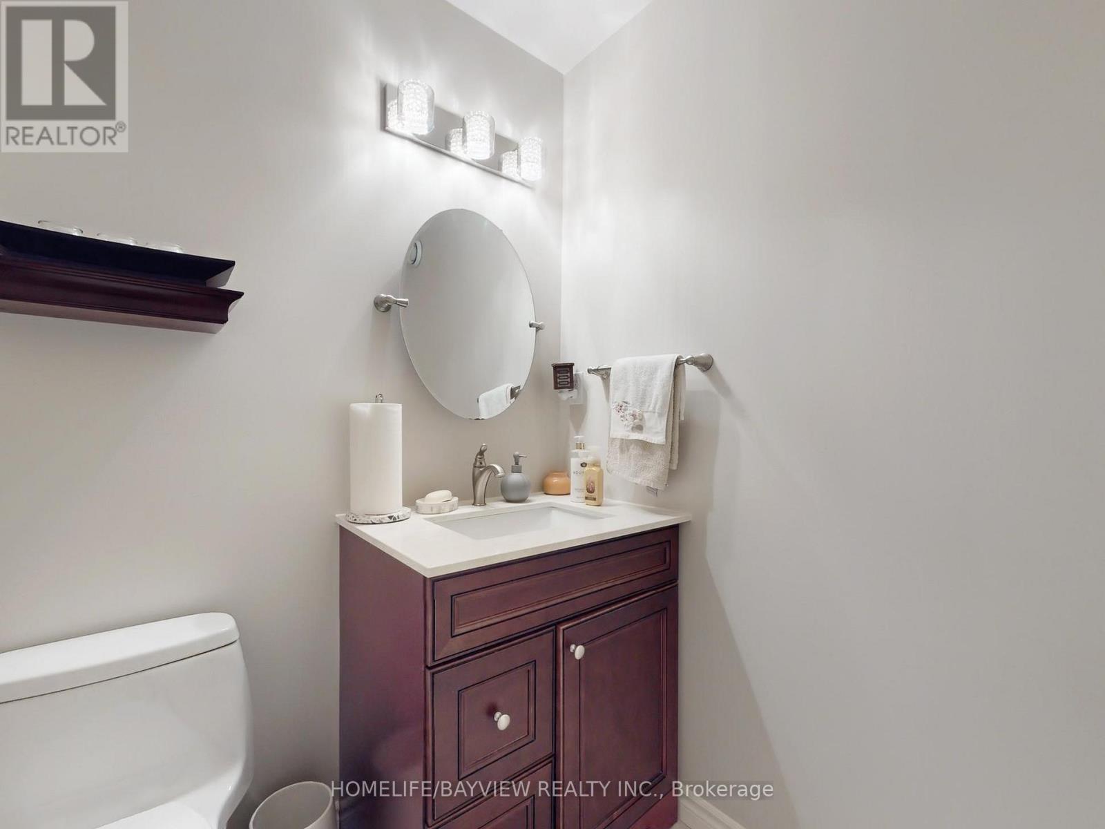 574 Sandbanks Crescent, Waterloo, Ontario  N2V 2K2 - Photo 17 - X12886846