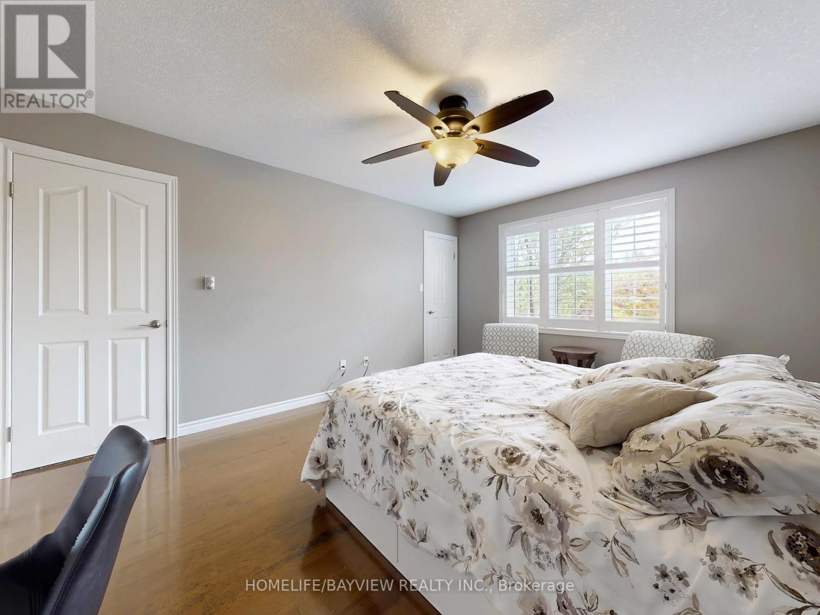 574 Sandbanks Crescent, Waterloo, Ontario  N2V 2K2 - Photo 23 - X12886846