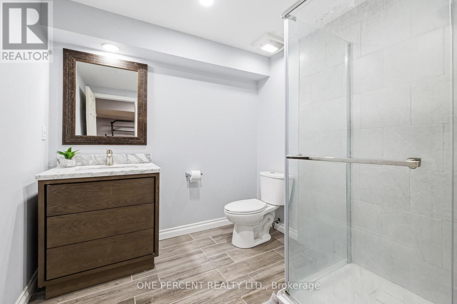 70 Galileo Drive, Hamilton (Lakeshore), Ontario  L8E 0H1 - Photo 30 - X12886896