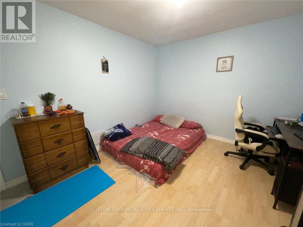 415 Mount Pleasant Road, Brantford, Ontario  N3T 5L5 - Photo 9 - X12886898