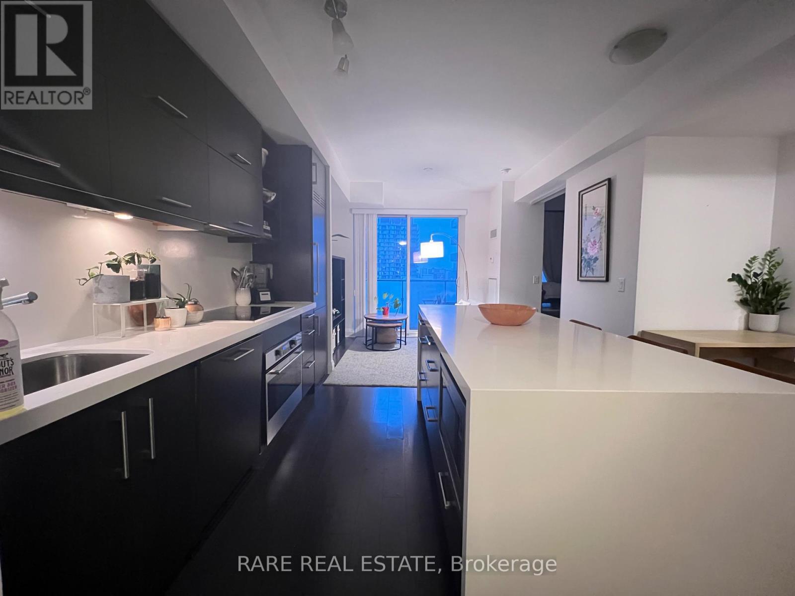 2511 - 65 ST MARY STREET, Toronto, Ontario