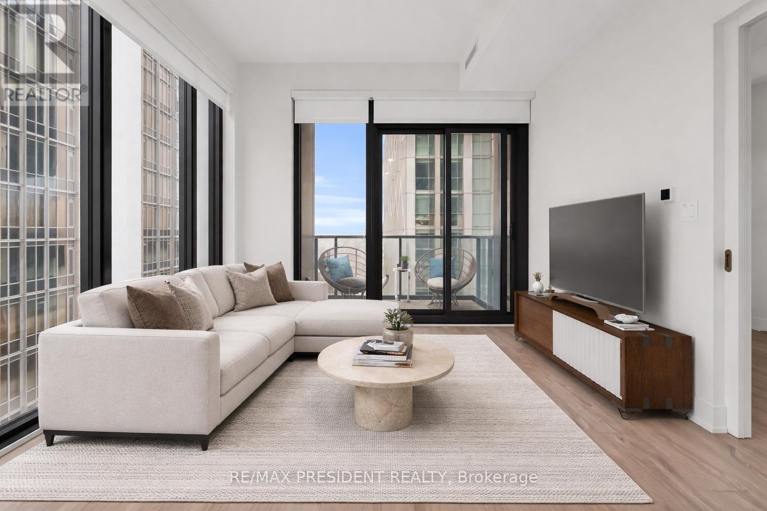 4202 - 8 Cumberland Street, Toronto (Annex), Ontario  M4W 0B6 - Photo 20 - C12885480