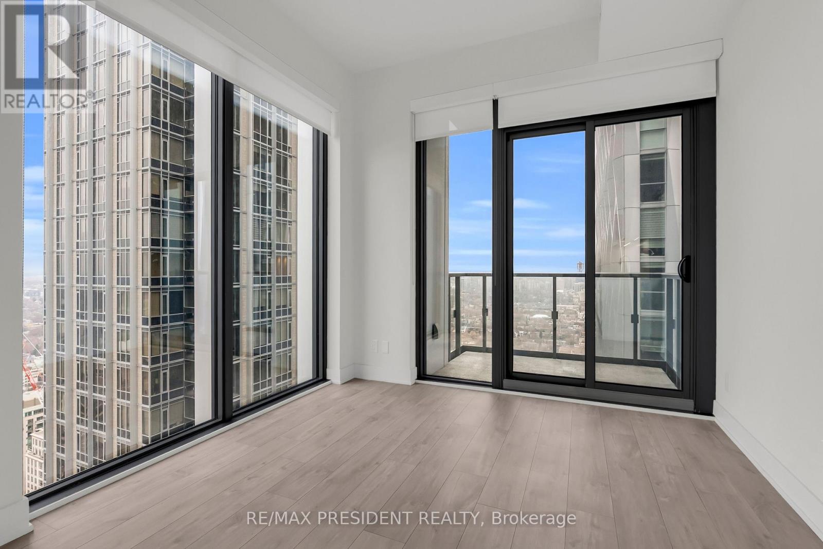 4202 - 8 Cumberland Street, Toronto (Annex), Ontario  M4W 0B6 - Photo 23 - C12885480