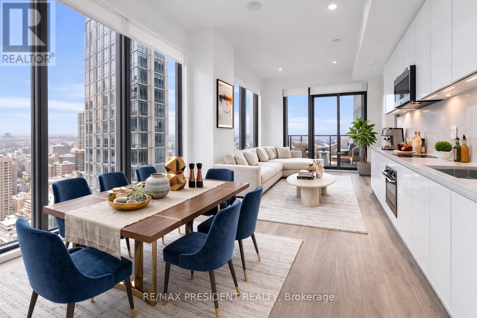 4202 - 8 Cumberland Street, Toronto (Annex), Ontario  M4W 0B6 - Photo 9 - C12885480