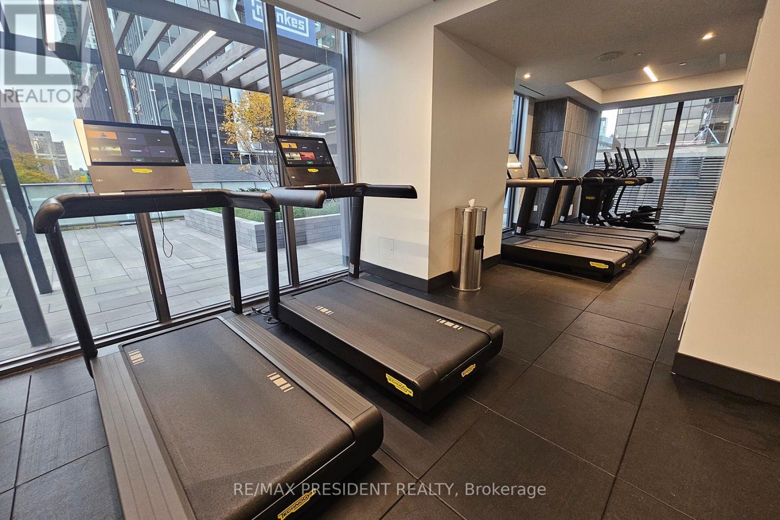 4202 - 8 Cumberland Street, Toronto (Annex), Ontario  M4W 0B6 - Photo 40 - C12885480