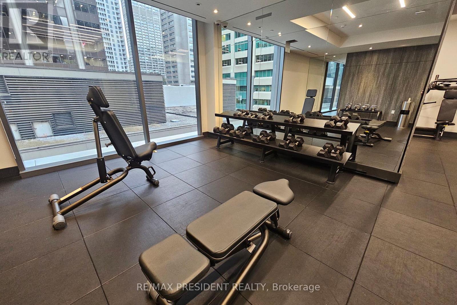 4202 - 8 Cumberland Street, Toronto (Annex), Ontario  M4W 0B6 - Photo 41 - C12885480