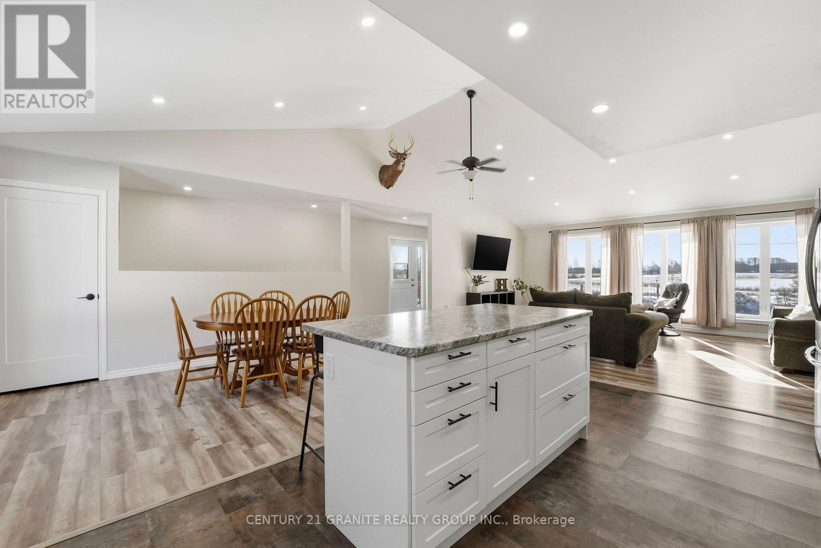 36 Fraser Lake Road, Carlow/mayo (Carlow Ward), Ontario  K0L 1G0 - Photo 17 - X12865828