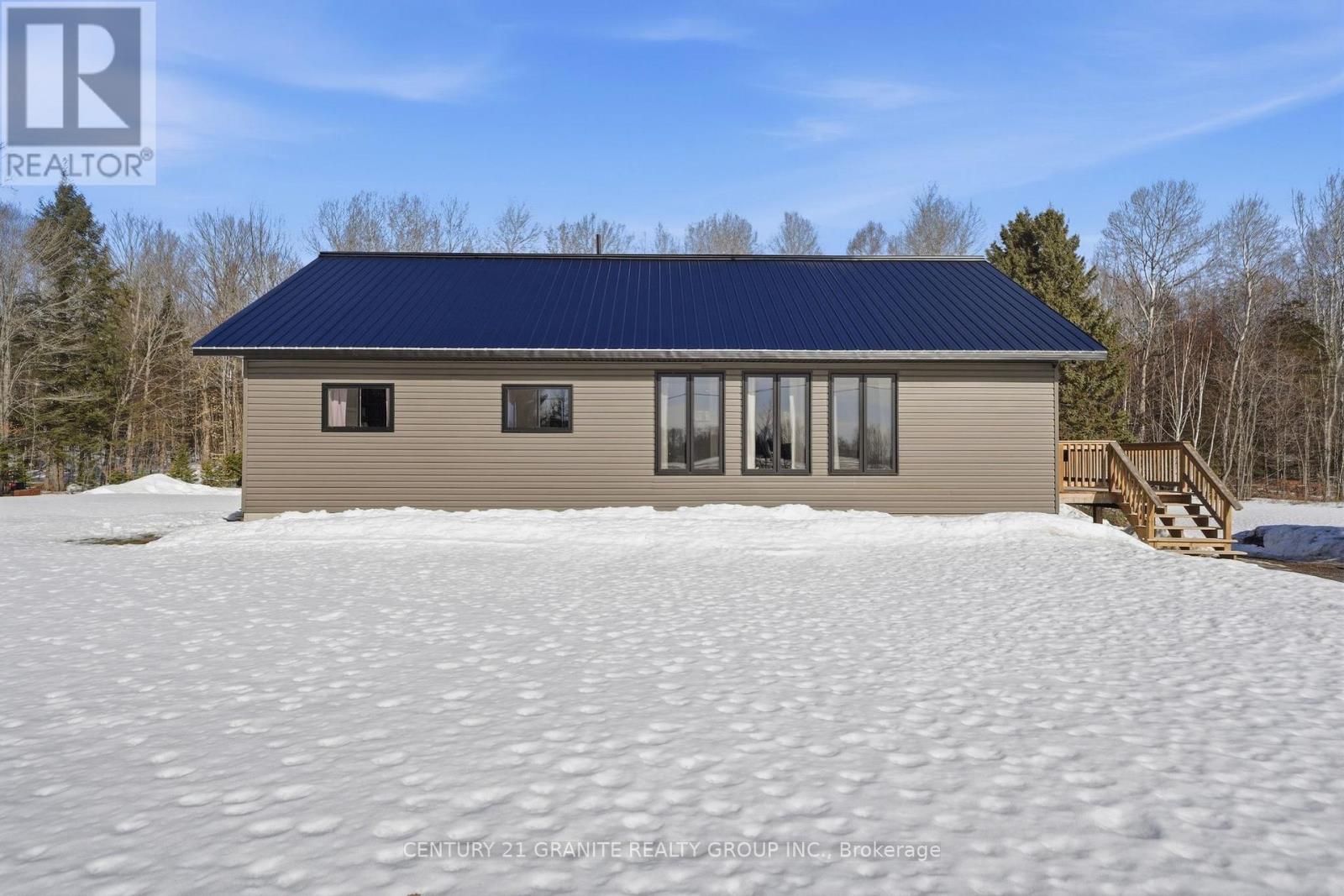 36 Fraser Lake Road, Carlow/mayo (Carlow Ward), Ontario  K0L 1G0 - Photo 4 - X12865828