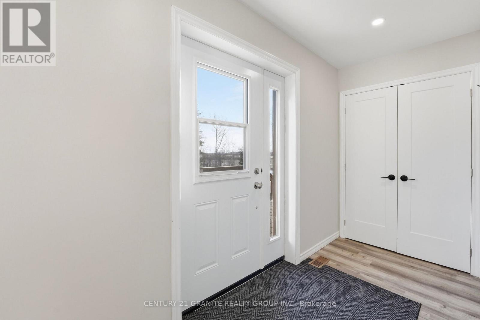 36 Fraser Lake Road, Carlow/mayo (Carlow Ward), Ontario  K0L 1G0 - Photo 6 - X12865828