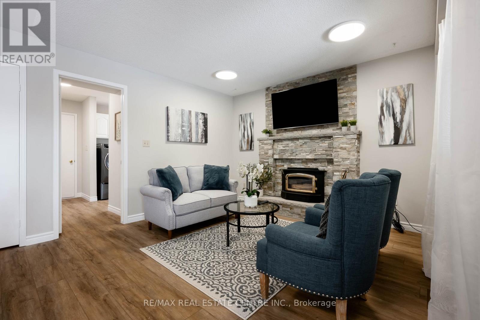 8 Passmore Avenue, Orangeville, Ontario  L9W 4E2 - Photo 13 - W12716526