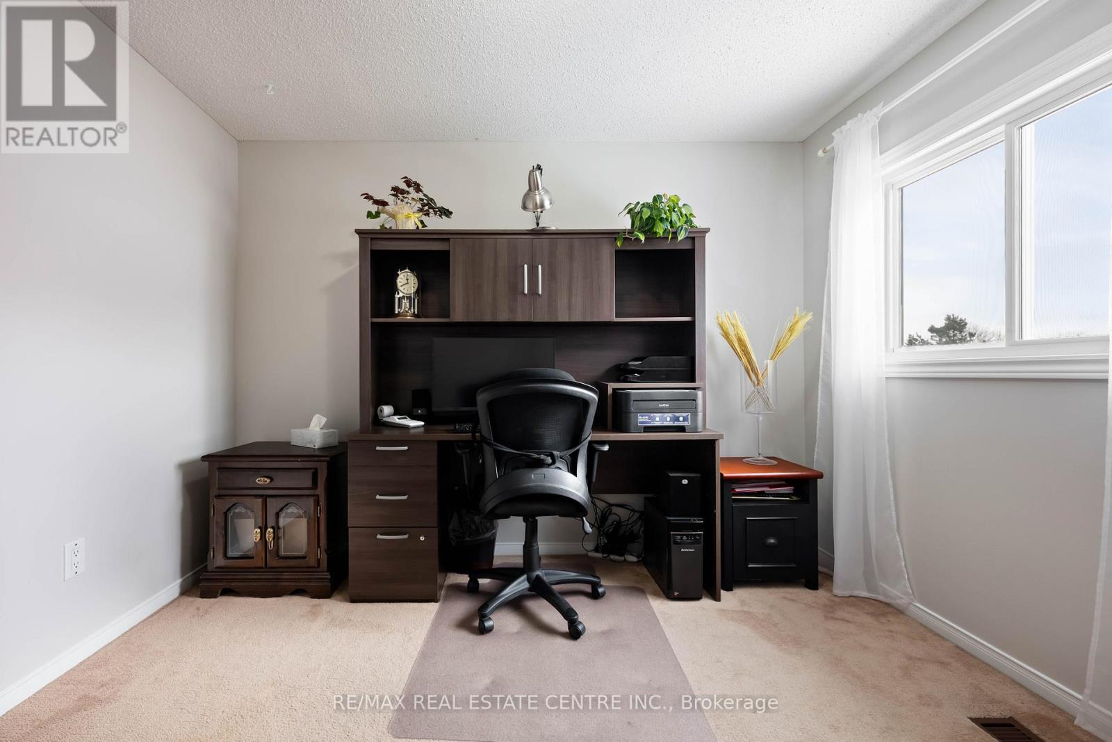 8 Passmore Avenue, Orangeville, Ontario  L9W 4E2 - Photo 20 - W12716526