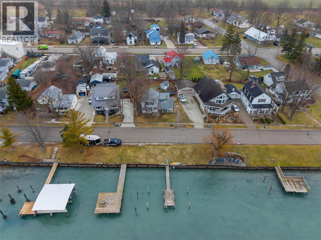 3506 Water Street, Sombra, Ontario N0P 2H0 - Photo 3 - 26001141