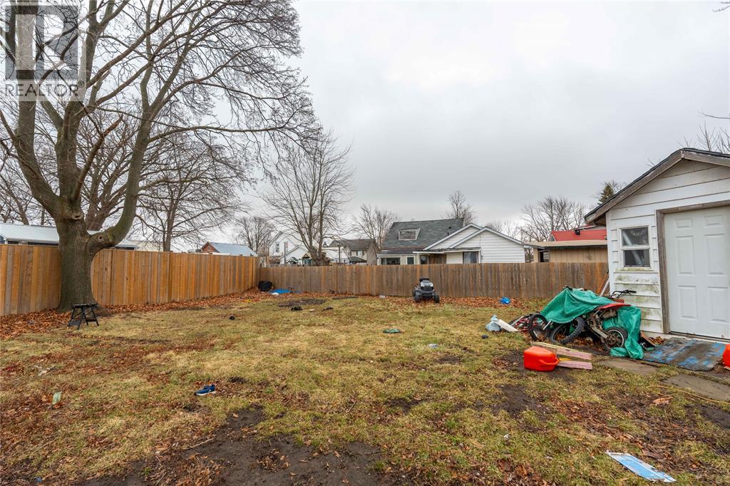 3506 Water Street, Sombra, Ontario N0P 2H0 - Photo 33 - 26001141