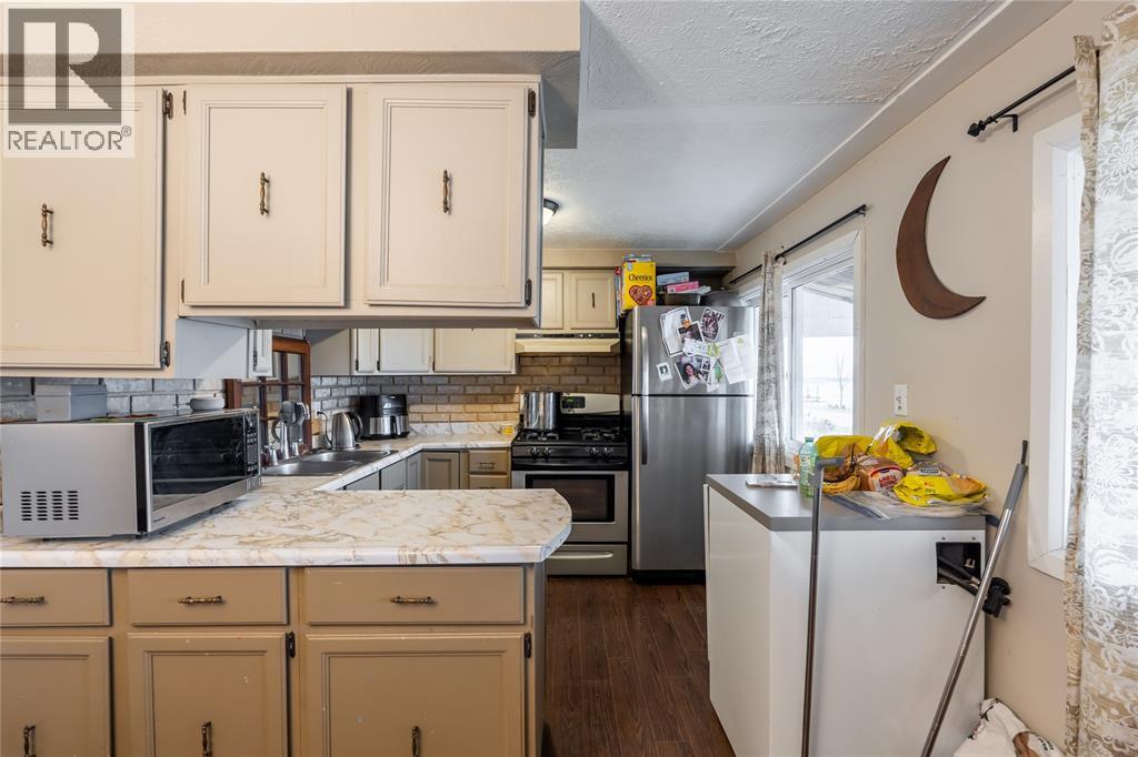 3506 Water Street, Sombra, Ontario N0P 2H0 - Photo 16 - 26001141