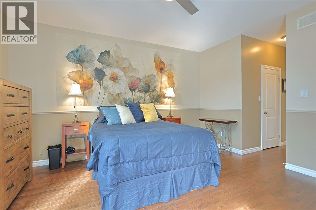 13 Oakwood Links Lane, Grand Bend, Ontario  N0M 1T0 - Photo 19 - 26003669